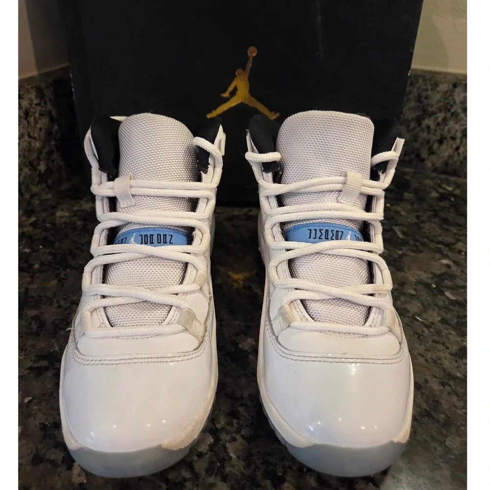 Jordan 11 Retro Legend Blue 2024 White Black Kids 2Y 378039-104